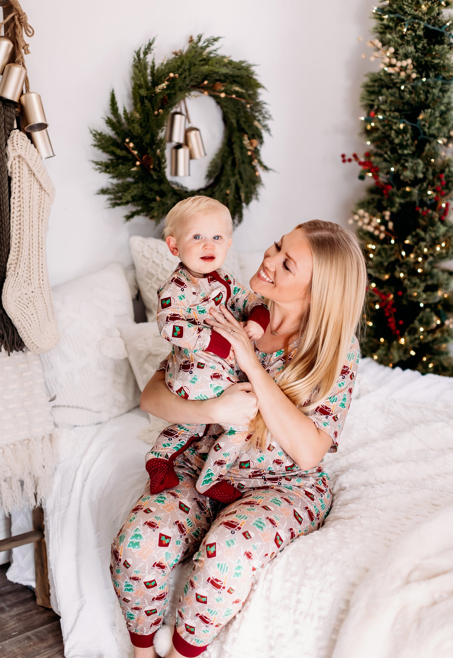 Cozy Cookies Women's Joggers