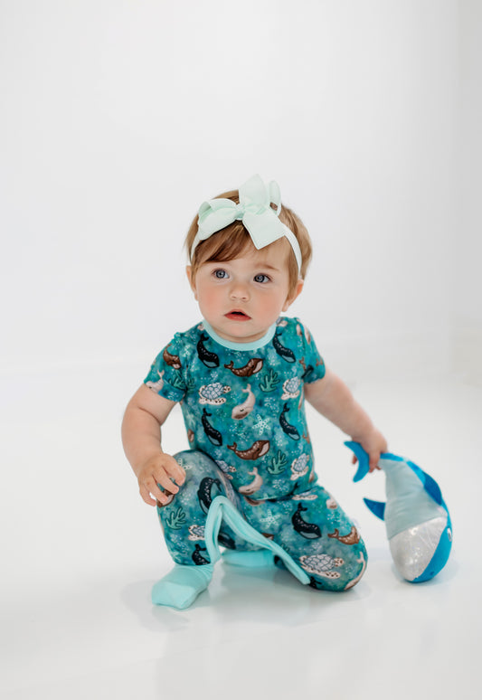Seas The Day short sleeve crescent zippy